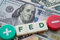 经济学家预计美联储将在12月降息 2026年或再有两次降息