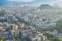 如何知晓城市动态情况？如何办理房贷转公积金业务？