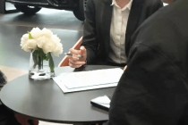 一贷一卖从银行套利几十万元，百余人被抓！