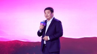 高管被架空？战略摇摆的爱玛科技开启“大瘦身”，高端品牌零际、国际事业部两大部门成为重灾区，减员超50%