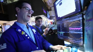 午盘：美股走低科技股领跌 纳指下跌1.2%