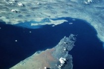 海事数据显示：霍尔木兹海峡通航船只数量首次降为零！伊朗：440公斤丰度为60%的浓缩铀被埋，暂不打算取出