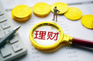 如何分辨基金类别差异？这些差异对投资收益有什么影响？