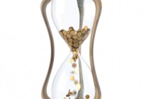 三峡人寿累计亏损近10亿元，国资出手能否扭转困局？