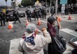 “不要国王！”抗议席卷全美，示威者涌入街头与警方发生冲突