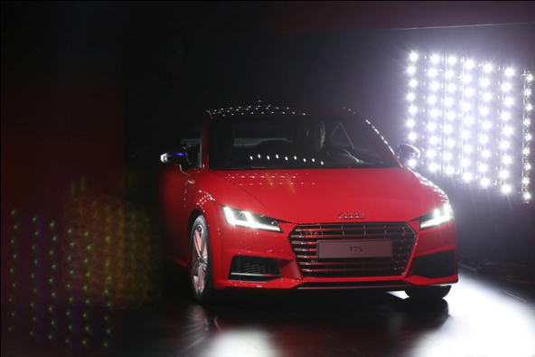 汽车底盘装甲施工有哪些步骤? 第1张 汽车底盘装甲施工有哪些步骤? 第1张