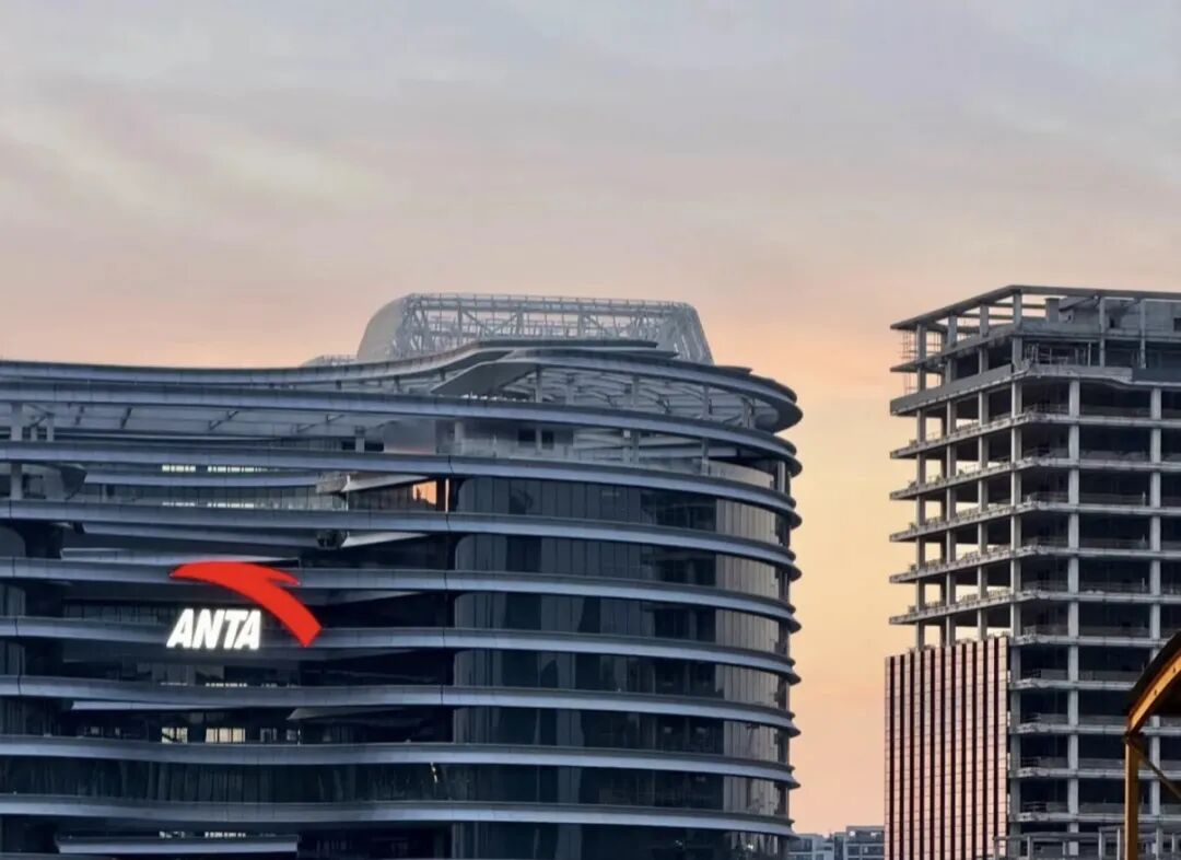 安踏120亿收购彪马29%股权！2026中国跨国并购首单落地  第4张