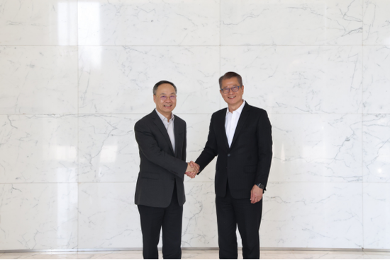 李云泽会见香港特区政府财政司司长陈茂波 第1张 李云泽会见香港特区政府财政司司长陈茂波 第1张