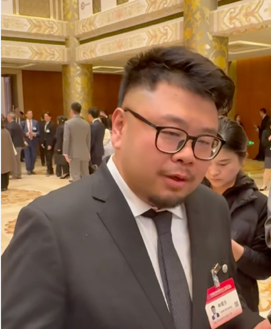 对话强脑科技韩璧丞:预计几年内,脑接口技术或在脑疾病方面取得突破 第1张 对话强脑科技韩璧丞:预计几年内,脑接口技术或在脑疾病方面取得突破 第1张